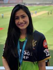 IPL 2021: बायो-बबल छोड़ते हुए भावुक हुयीं चहल की पत्नी धनश्री वर्मा, सोशल मीडिया पर पोस्ट की तस्वीरें, बोलीं कि...