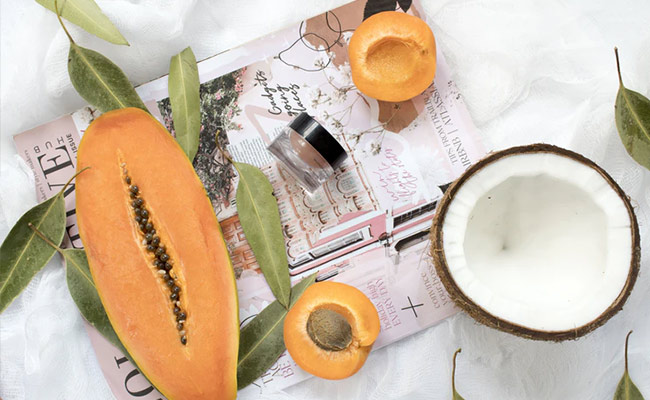 Hydrate Your Lips With These Simple, Easy DIY Lip Balms