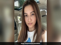 Asked Why She Didn't Condole Hina Khan's Father's Death, Gauahar Khan Replies Asked Why She Didn't Condole Hina Khan's Father's Death, Gauahar Khan Replies