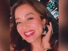 नेहा कक्कड़ ने 'ओह सनम' सॉन्ग पर दिये खूबसूरत एक्सप्रेशंस, Video देख रोहनप्रीत बोले- My Queen...