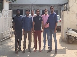 रेमडेसिविर की कालाबाजारी का भंडाफोड़, 25 से 40 हजार रुपये तक में बेचा एक इंजेक्शन रेमडेसिविर की कालाबाजारी का भंडाफोड़, 25 से 40 हजार रुपये तक में बेचा एक इंजेक्शन