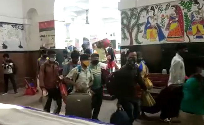 On Camera, Dozens Run Out Of Bihar Train Station To Skip Covid Test