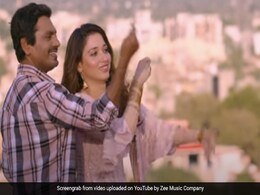 Rehguzar Song: 'बोले चूड़ियां का नया गाना 'रहगुजर' हुआ रिलीज, नवाजुद्दीन और तमन्ना का दिखा रोमांटिक अंदाज Rehguzar Song: 'बोले चूड़ियां का नया गाना 'रहगुजर' हुआ रिलीज, नवाजुद्दीन और तमन्ना का दिखा रोमांटिक अंदाज