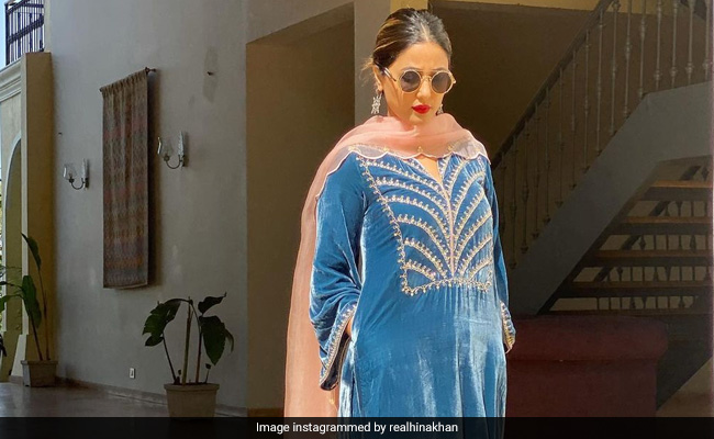 Hina Khan, Who Lost Her Father, Takes A Break From Social Media: "Me And My Family Are Mourning"