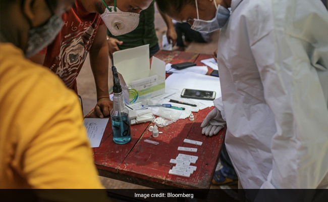 Variants Driving India's Covid Surge? It Must Test More