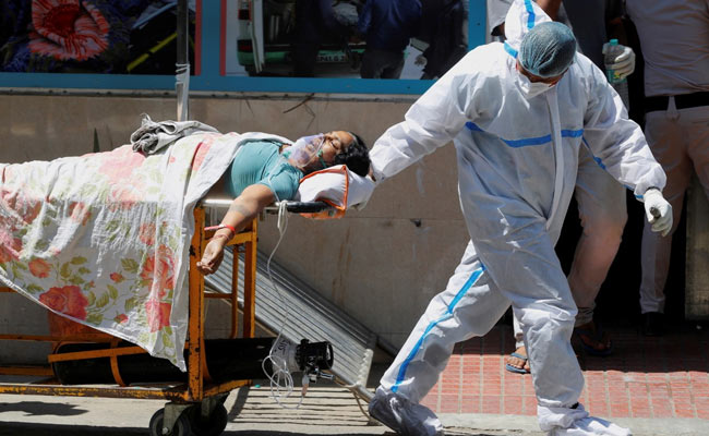 Industry Body Urges Curbs To Economic Activity To Save Lives Amid Covid