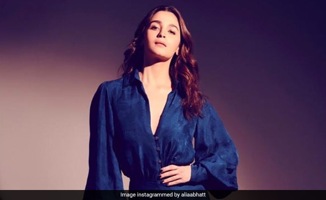 Move Aside Skinny Jeans: Bigger, Wider Jeans Are The New Rage