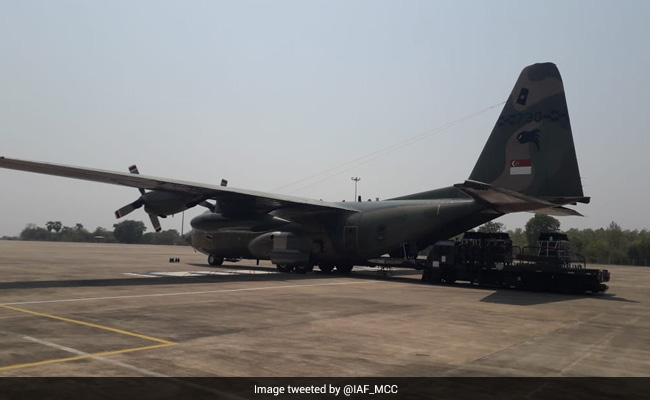2 Aircraft With 256 Oxygen Cylinders From Singapore Land In India