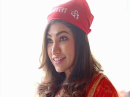 Tulsi Kumar Celebrated Navratri In A Musical Way Tulsi Kumar Celebrated Navratri In A Musical Way
