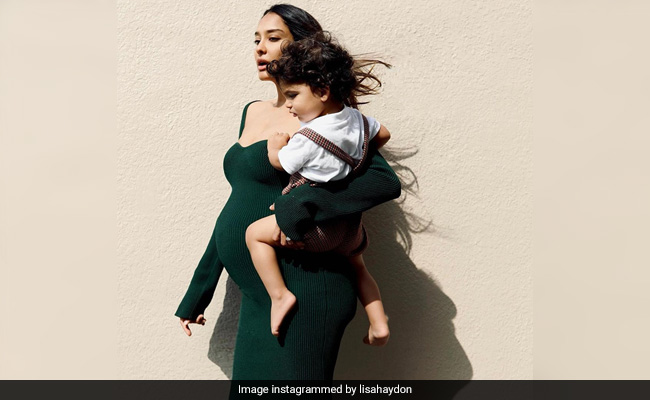 Lisa Haydon, Pregnant For Third Time, Finally Found The Perfect Dress For Baby Bump