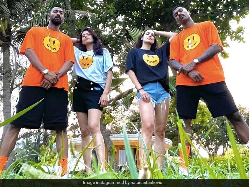 "The Pandyas Swag": Hardik Pandya, Natasa Stankovic Shake A Leg With Krunal Pandya And His Wife. Watch