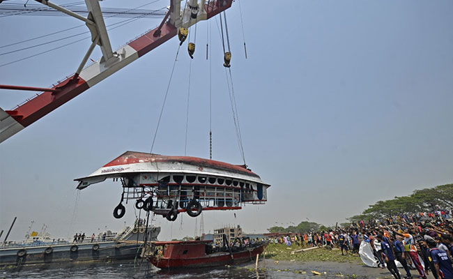 26 Dead As Bangladesh Ferry Sinks After Collision