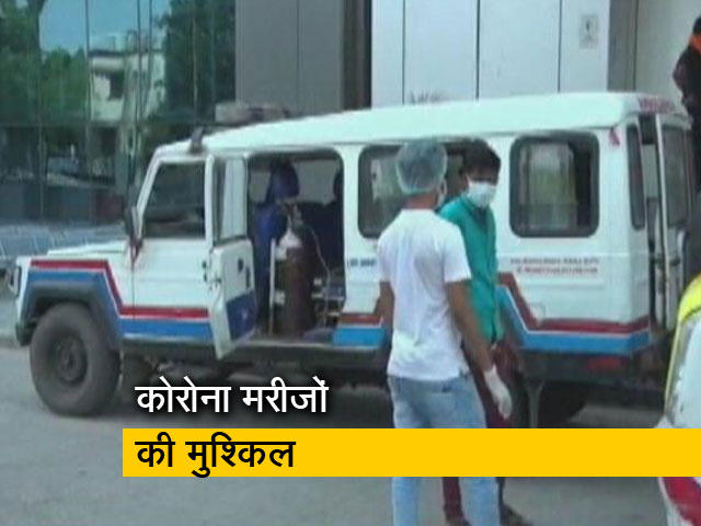 इंदौर में व्यवस्था के नाम पर बदइंतजामी, पूजा-पाठ से कोरोना भगाने में जुटे मंत्री