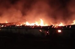 Massive Fire Breaks Out At Cotton Godown In Madhya Pradesh Massive Fire Breaks Out At Cotton Godown In Madhya Pradesh