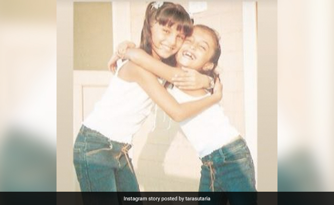 Can You Identify The Adorable Twins "Rocking Their Goa Tans" In This Throwback?