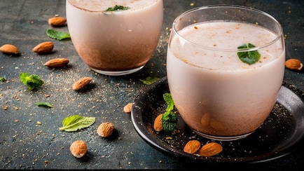 होली 2026 पर छोड़िए कोल्ड ड्रिंक्स का साथ, अपनाइए ठंडाई की मिठास, जानिए घर पर बनाने का आसान तरीका