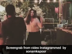 सोनम कपूर ने मिथुन चक्रवर्ती के गाने 'जिमी जिमी' पर जमकर किया डांस, देखें Video