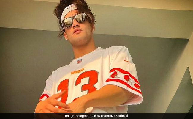 बिग बॉस वाले आसिम रियाज बन गए रैपर, इस दिन रिलीज होगा उनका गाना- देखें Photos