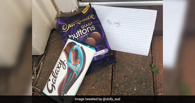Woman Helps Kids Find Football, Receives Chocolates And Thank You Note For Averting 'Catastrophe'