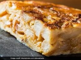 Breakfast Special: Cheesy Aloo Omelette For A Wholesome Breakfast (Recipe Inside)