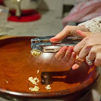 7 Best Garlic Presses To Add To Your Kitchen