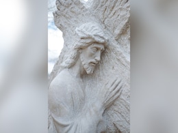 Good Friday 2021: Quotes From The Bible To Share On Good Friday Good Friday 2021: Quotes From The Bible To Share On Good Friday