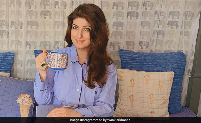 Twinkle Khanna Jokes On <i>"The Kashmir Files"</i>, Slammed For Being "Insensitive"