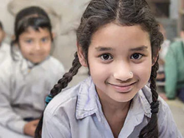 Highlights Of The #RangDe Telethon: An Initiative To Provide Interest Free Loans To Students From Low Income Households
