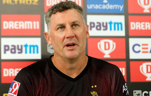 IPL 2021: हसी को छोड़ तमाम ऑस्ट्रेलियाई खिलाड़ी और अधिकारी सुरक्षित मालदीव पहुंचे, CA ने BCCI को शुक्रिया कहा