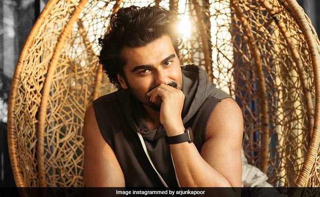 Janhvi Kapoor Hilariously &ldquo;Spotted The Difference&rdquo; In Brother Arjun&rsquo;s Pics