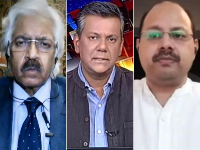 Amid Oxygen Crisis, Government Claims "Enough Stock"