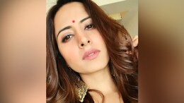Sargun Mehta Shares Her Yummy Self-Made Sunday Breakfast - And We Are Hungry Now