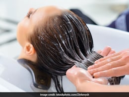 हेयर बोटॉक्स कराने से पहले जान लें कुछ जरूरी बातें, फायदे की जगह बालों को न हो जाए ज्यादा नुकसान हेयर बोटॉक्स कराने से पहले जान लें कुछ जरूरी बातें, फायदे की जगह बालों को न हो जाए ज्यादा नुकसान