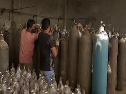 Battle Over Oxygen As Haryana Alleges "Loot" By Delhi, UP Dials Centre Battle Over Oxygen As Haryana Alleges "Loot" By Delhi, UP Dials Centre