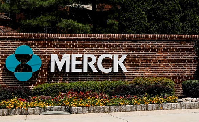 US To Buy 1.7 Million Courses Of Merck's Experimental COVID-19 Pill