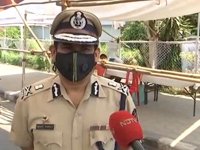 Mumbai Top Cop Appeals To People To Follow Covid Restrictions