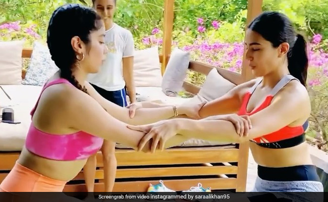 Sara Ali Khan And Janhvi Kapoor Working Out Together. Need We Say More?