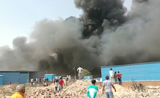 2 Children Dead In Fire In Noida, Nearly 150 Huts Caught In Flames