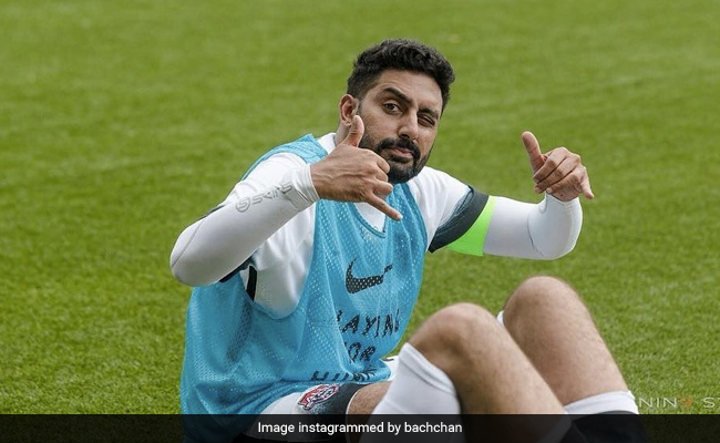 No, Bunty Didn't Sell The Taj Mahal This Time. See Abhishek Bachchan's Post