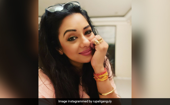 "Gonna Close My Eyes And Walk Through This," Writes COVID-Positive Rupali Ganguly