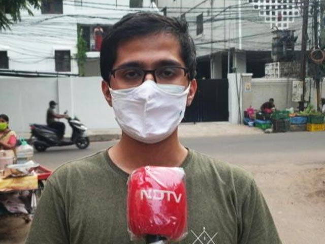 Law Student Delivers Groceries To Covid Patients