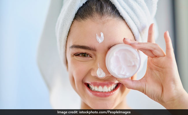 Daily Skin Care Routine For Glowing Skin: Easy Steps To Follow At Home