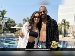 Natasha Stankovic : 'कुणीतरी रस्त्यावर...' घटस्फोटाच्या चर्चेत हार्दिकच्या पत्नीच्या पोस्टनं खळबळ Natasha Stankovic : 'कुणीतरी रस्त्यावर...' घटस्फोटाच्या चर्चेत हार्दिकच्या पत्नीच्या पोस्टनं खळबळ