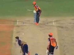 IPL 2021: अब्दुल समद ने जड़े दो लगातार छक्के, तालियां पीटते रह गए डेविड वॉर्नर - देखें Viral Video