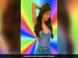 दिशा पटानी ने Photoshoot के दौरान दिये कमाल के पोज, Video देख तारीफ करते नहीं थक रहे फैंस दिशा पटानी ने Photoshoot के दौरान दिये कमाल के पोज, Video देख तारीफ करते नहीं थक रहे फैंस