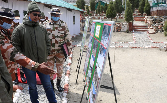 ITBP जवानों से मिलने उत्&zwj;तराखंड में बॉर्डर आउट पोस्&zwj;ट पर पहुंचे केंद्रीय मंत्री किरेन रिजिजू