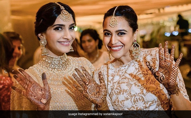"Dear <i>Behen</i>," Wrote Sonam Kapoor In Birthday Wish For Swara Bhasker