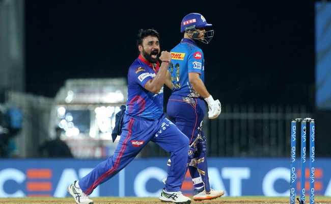 DC vs MI: अमित मिश्रा ने बरपाया कहर, IPL में ऐसा रिकॉर्ड बनाने वाले इकलौते गेंदबाज बने
