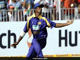 श्रीलंकाई पूर्व क्रिकेटर को ICC ने 8 साल के लिए किया बैन, भारत के खिलाफ खेलकर किया था डेब्यू श्रीलंकाई पूर्व क्रिकेटर को ICC ने 8 साल के लिए किया बैन, भारत के खिलाफ खेलकर किया था डेब्यू