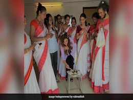 रुबिना दिलैक का 'शक्ति' के सेट पर हुआ धमाकेदार वेलकम, यूं काटा केक- देखें Photos रुबिना दिलैक का 'शक्ति' के सेट पर हुआ धमाकेदार वेलकम, यूं काटा केक- देखें Photos